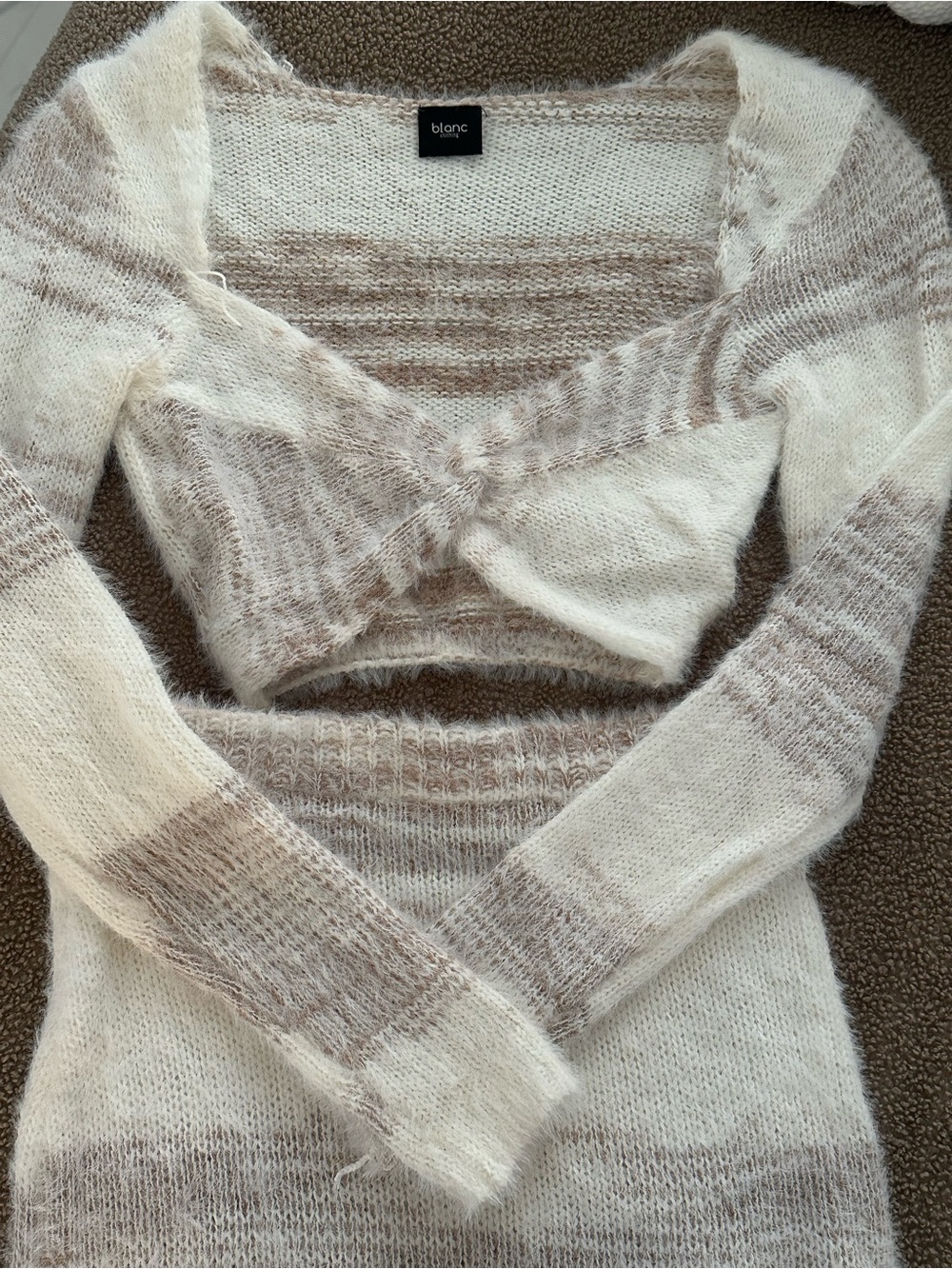 Blanc 2 piece Sweater skirt & top